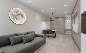 Noviy Bereg Design Apartment